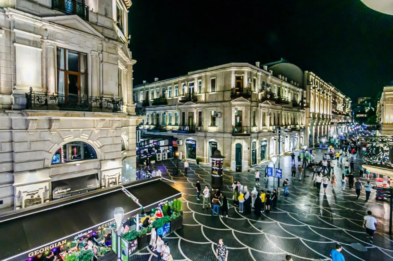 Luxury Nizami Family Apartment Baku